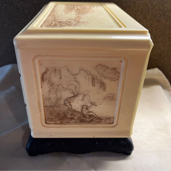 Vintage Asian Faux Carved Ivory Jewelry Box - Picture 6 of 9
